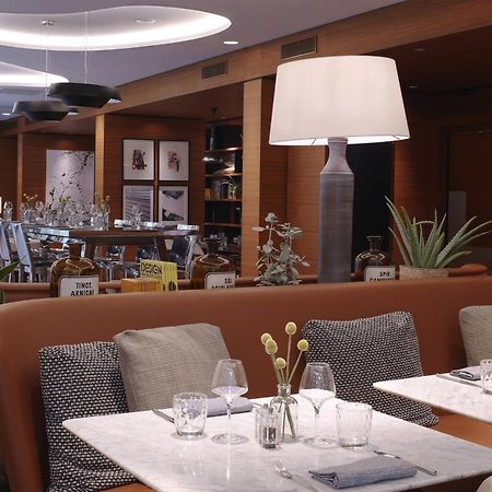 Renaissance Paris Republique Hotel & Spa Екстериор снимка