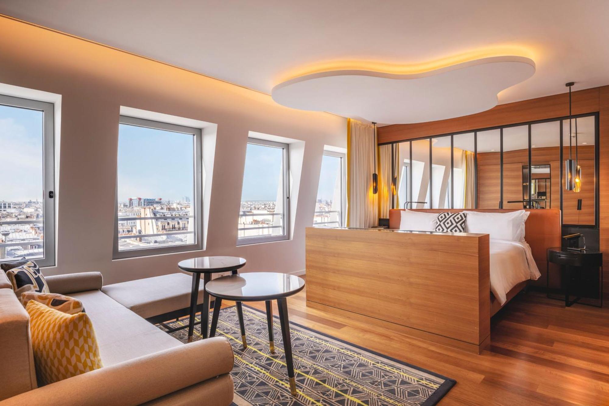 Renaissance Paris Republique Hotel & Spa Екстериор снимка