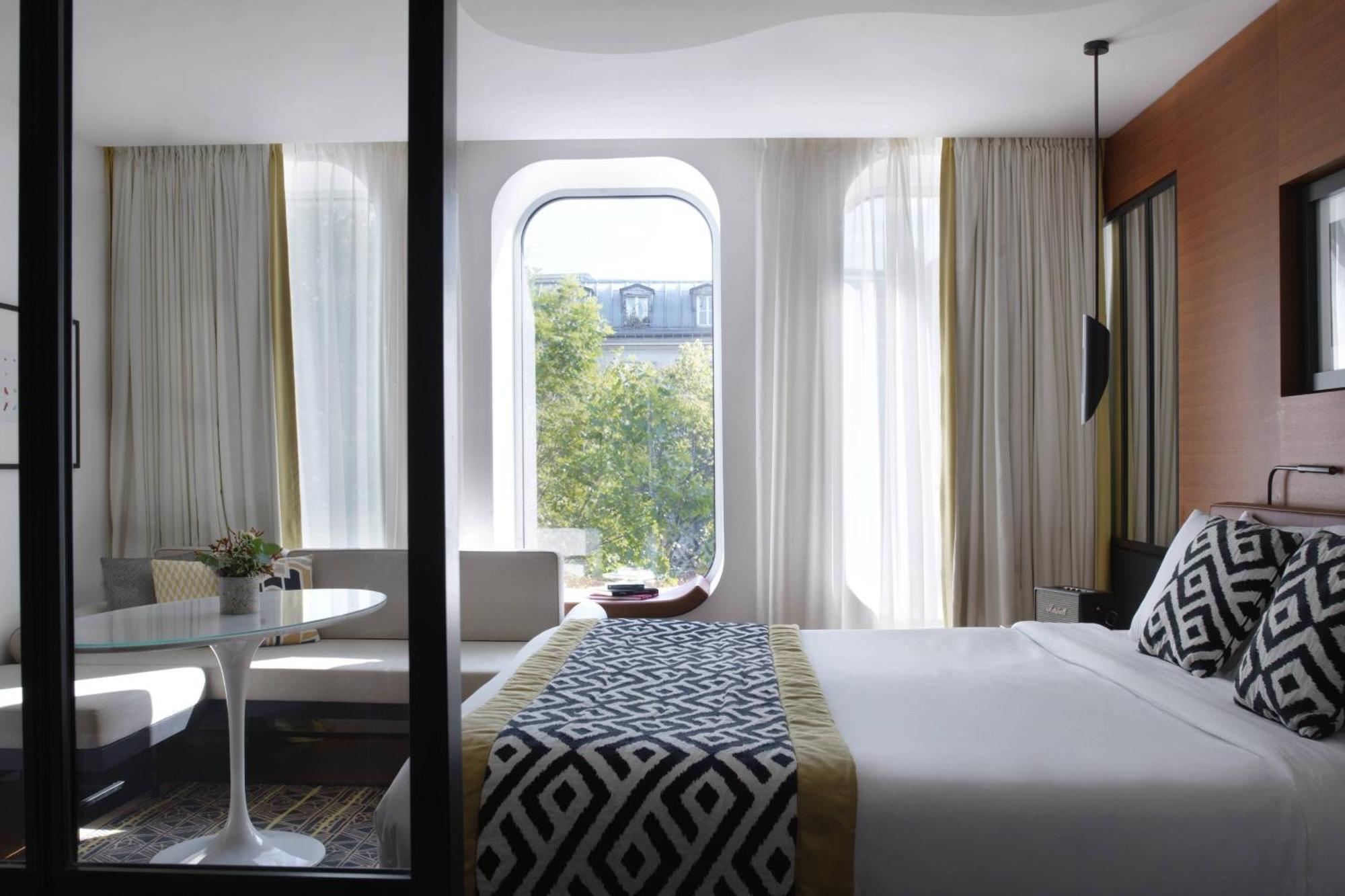 Renaissance Paris Republique Hotel & Spa Екстериор снимка